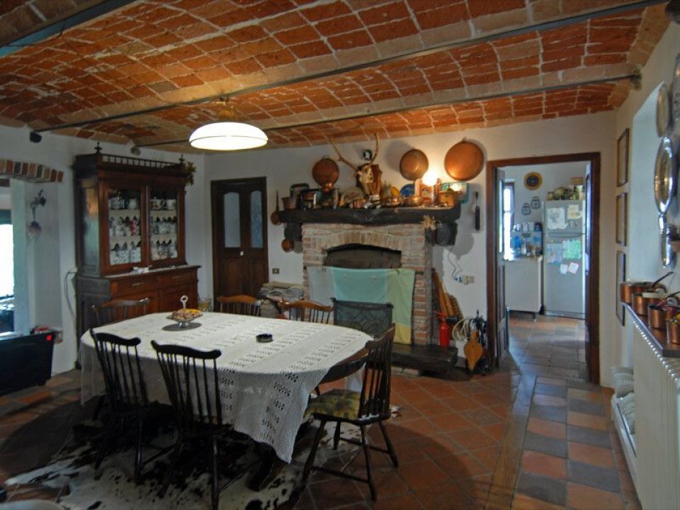 A vendre casale in zone tranquille Cerrina Monferrato Piemonte foto 15